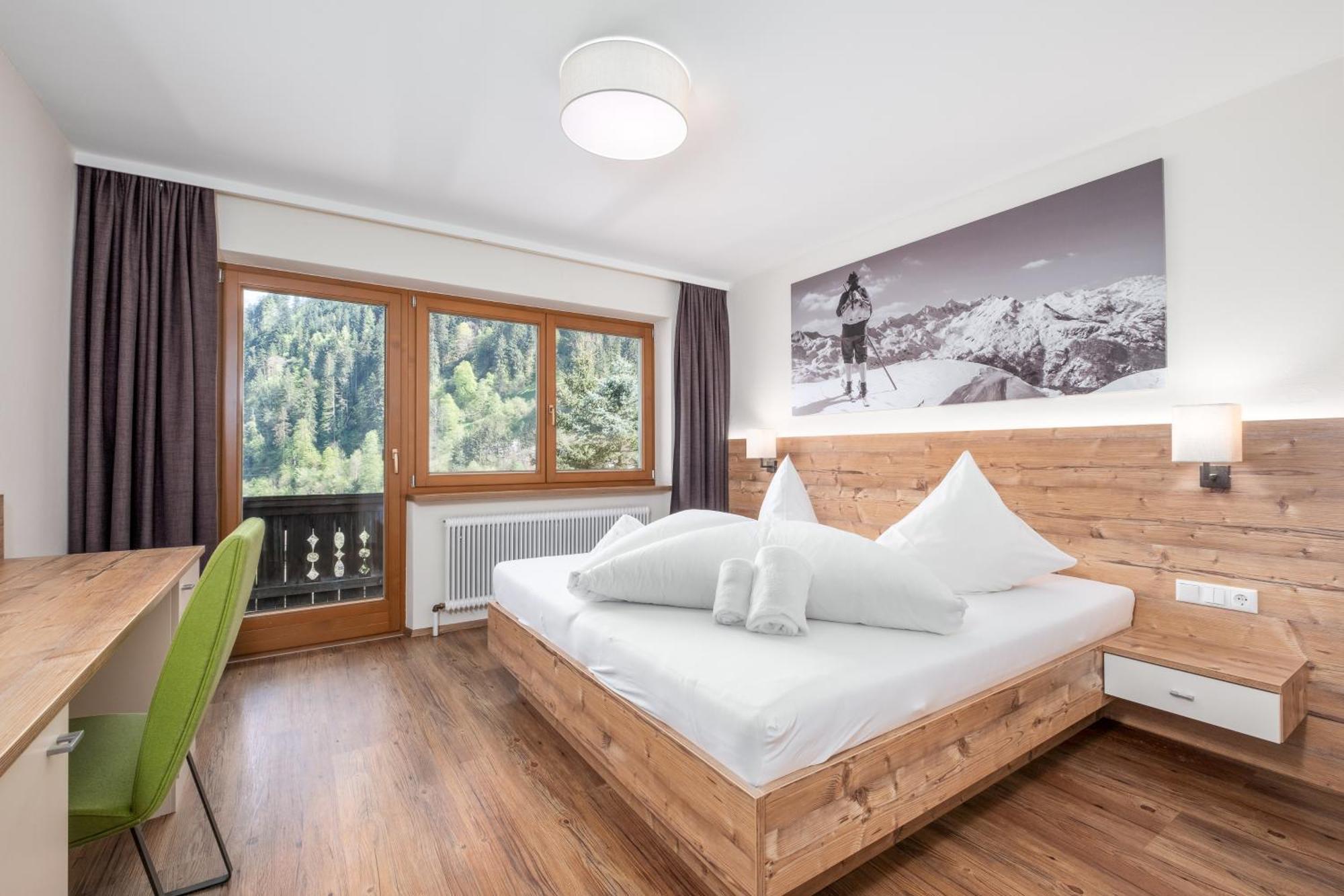 Haus Tuxerklamm Apartment Mayrhofen Exterior photo