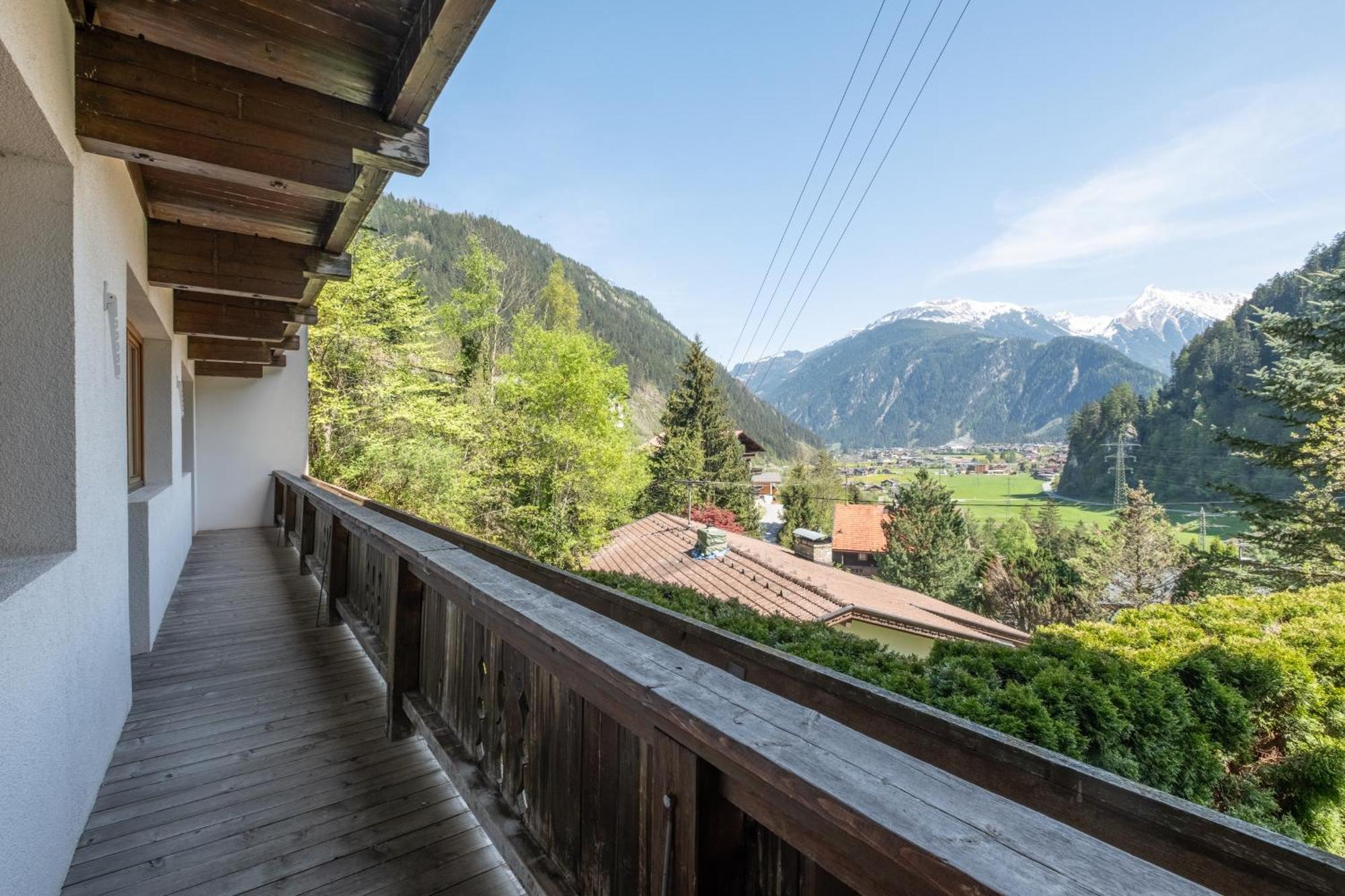 Haus Tuxerklamm Apartment Mayrhofen Room photo