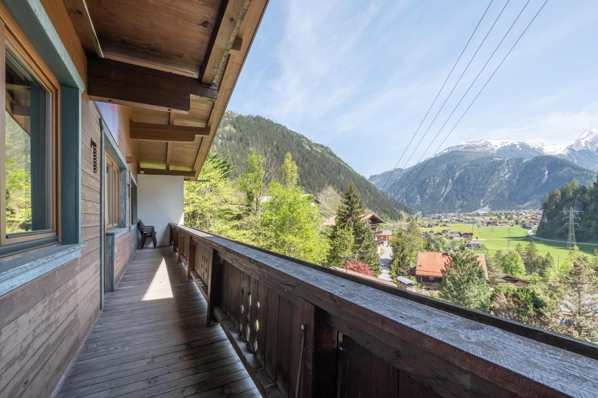 Haus Tuxerklamm Apartment Mayrhofen Room photo